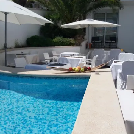 Andrea 3* Pjescana Uvala